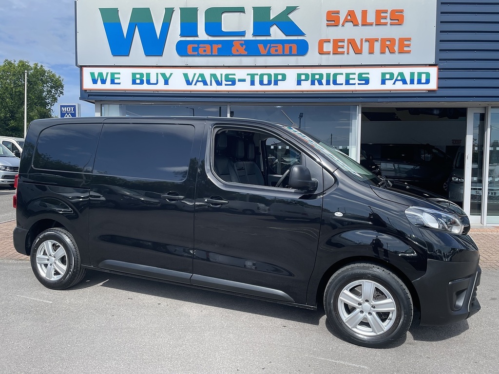 Toyota PROACE 2.0D Icon Medium Panel Van 6Dr Mwb E Black #4