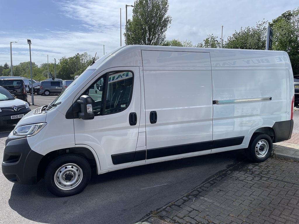 Fiat Ducato 2.2 Multijetiii 35 Business Pro Panel Van Dies HX23GKP White #6