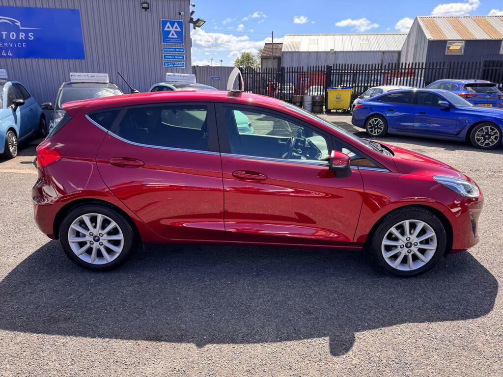 Ford Fiesta 1.0T Ecoboost Titanium Euro 6 S S EJ67TVO Red #6