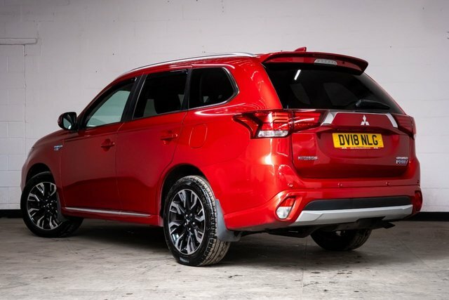 Mitsubishi Outlander 2018 2.0H 12Kwh 5Hs Suv Plug-in Hybrid DV18NLG Red #3