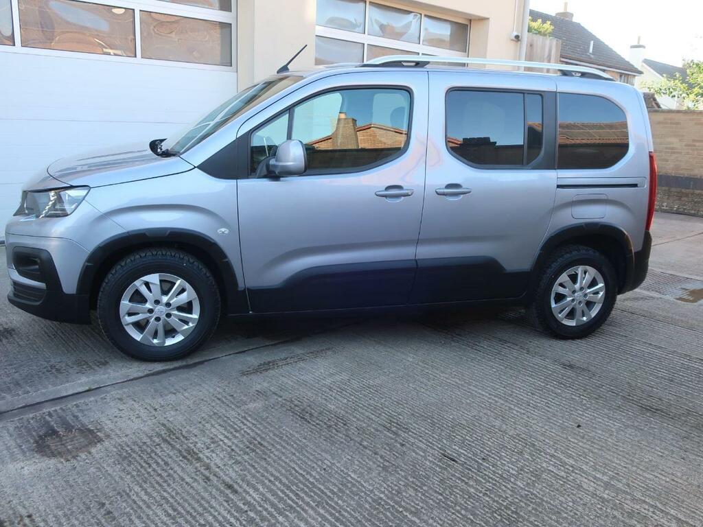 Peugeot Rifter 1.2 Puretech Allure Premium Standard Mpv Eat Euro WP70FOU Grey #4