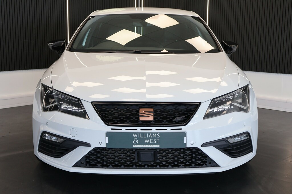 Seat Leon Hatchback 2.0 Tsi Cupra 290 202020 KR20NKH White #6