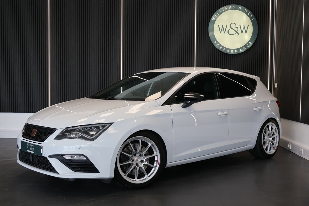 Seat Leon Hatchback 2.0 Tsi Cupra 290 202020 White
