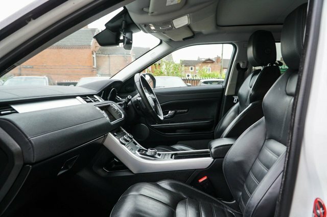 Land Rover Range Rover Evoque 2015 2.0 Td4 Hse Dynamic Lux Suv 4 GV65BYA Gold #2