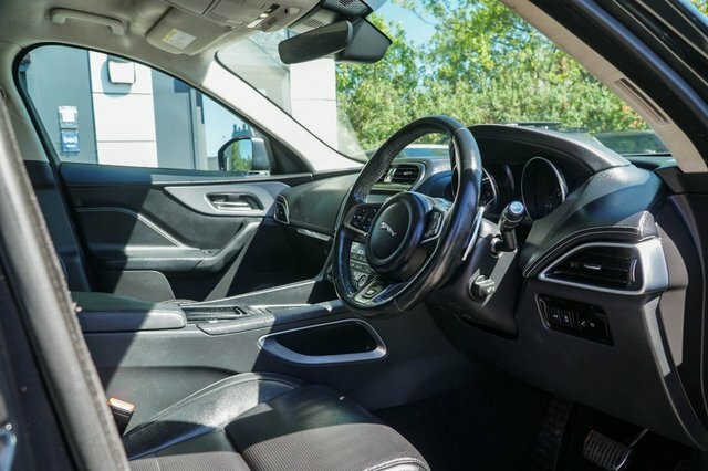 Jaguar F-Pace 2018 2.0 D180 R-sport Suv Euro 6 GD18LXF Black #2