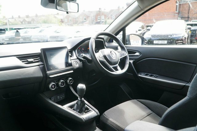 Renault Captur 2020 1.5 Blue Dci Iconic Suv Eur ESZ4120 Blue #4