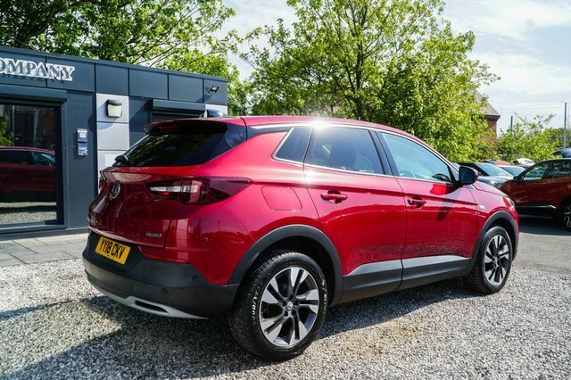 Vauxhall Grandland X 2018 1.2 Turbo Sport Nav Suv Eur YY18CKV Red #6