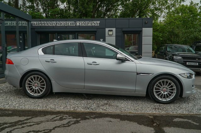 Jaguar XE 2015 2.0D Prestige Saloon Euro 6 Silver #6
