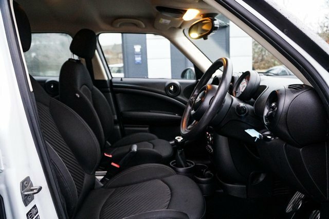 Mini Countryman 2014 2.0 Cooper Sd Suv Euro 5 S White #2