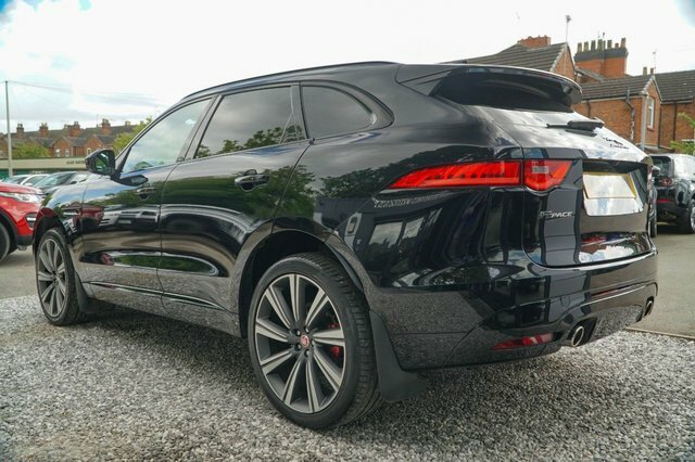 Jaguar F-Pace 2019 3.0 D300 V6 S Suv Awd Euro 6 SB19OPN Black #5