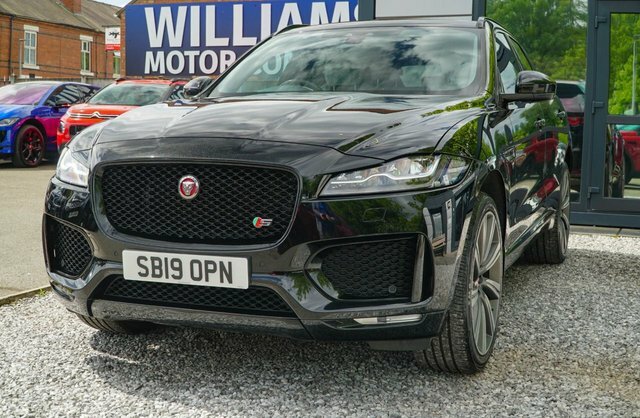 Jaguar F-Pace 2019 3.0 D300 V6 S Suv Awd Euro 6 SB19OPN Black #3