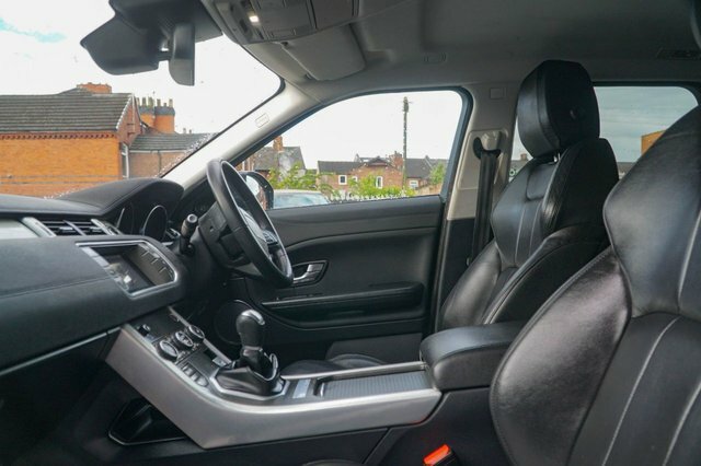 Land Rover Range Rover Evoque 2019 2.0 Ed4 Se Suv Fwd Euro 6 NG68DDN Black #2