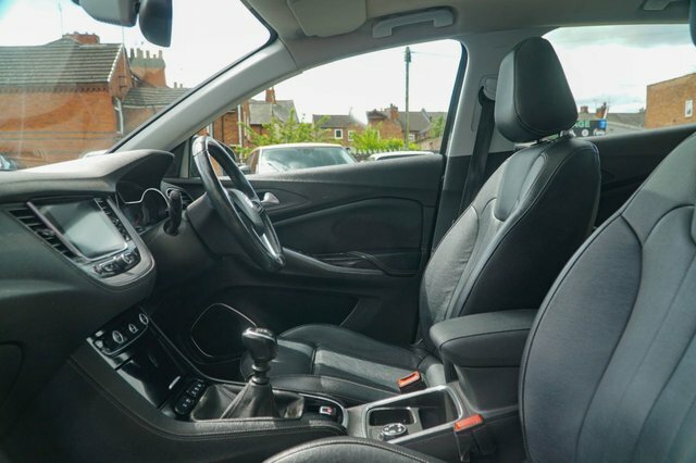 Vauxhall Grandland X 2019 1.5 Turbo D Blueinjection Elite Nav Suv D FM19DWW Grey #2