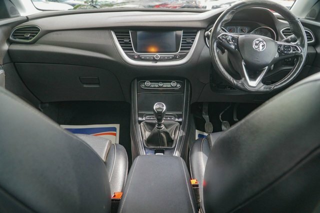 Vauxhall Grandland X 2019 1.5 Turbo D Blueinjection Elite Nav Suv D FM19DWW Grey #4