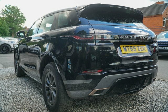 Land Rover Range Rover Evoque 2019 2.0 D150 R-dynamic Suv Fwd MT69ZZR Black #5