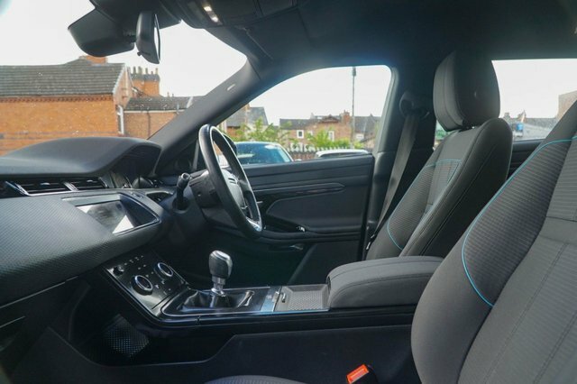 Land Rover Range Rover Evoque 2019 2.0 D150 R-dynamic Suv Fwd MT69ZZR Black #2