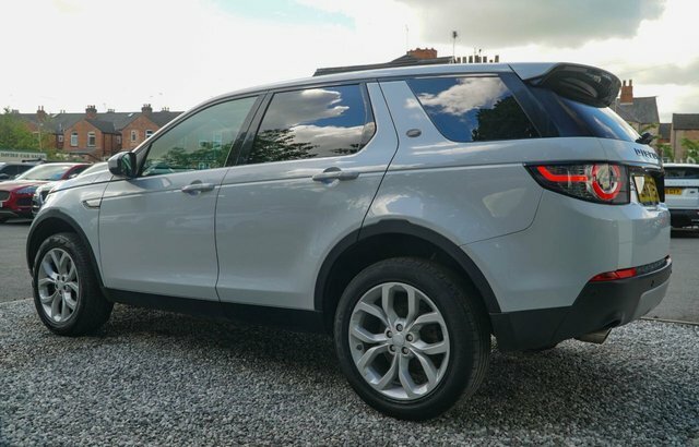 Land Rover Discovery Sport 2018 2.0 Td4 Hse Suv 4Wd Euro 6 S LK67EEX White #5
