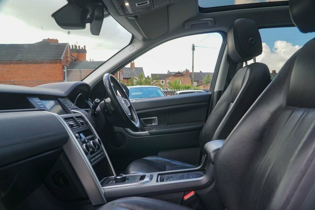 Land Rover Discovery Sport 2018 2.0 Td4 Hse Suv 4Wd Euro 6 S LK67EEX White #2