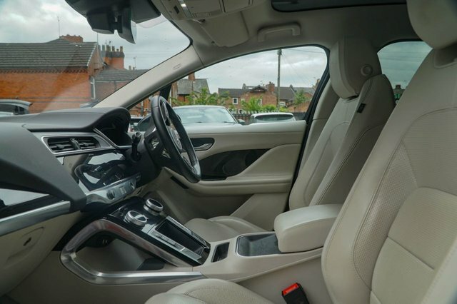 Jaguar I-Pace 2019 400 90Kwh Hse Suv 4Wd 400 OY69OPL Black #2