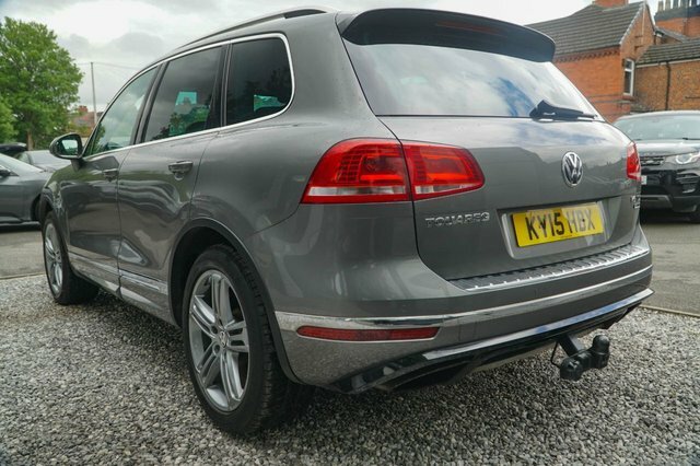 Volkswagen Touareg 2015 3.0 Tdi V6 Bluemotion Tech R-line Suv Die KY15HBX Grey #5