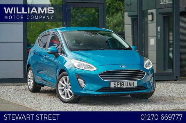 Ford Fiesta 2018 1.0T Ecoboost Titanium Hatchback M Blue