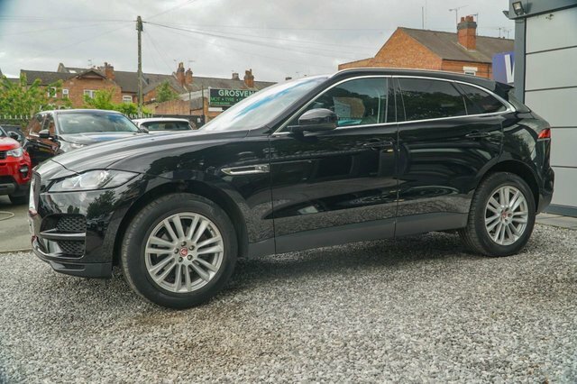 Jaguar F-Pace 2020 2.0 D180 Portfolio Suv Awd Eu LG20TNO Black #3