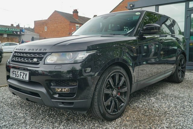 Land Rover Range Rover Sport 2015 3.0 Sd V6 Hse Dynamic Suv 4Wd YF65FZY Black #3