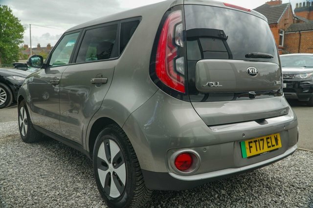 Kia Soul 2017 30Kwh Ev Suv 109 Bhp Silver #5