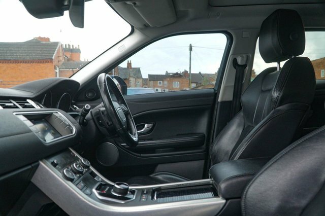 Land Rover Range Rover Evoque 2017 2.0 Td4 Se Tech Suv 4Wd Euro CN17UZT White #2