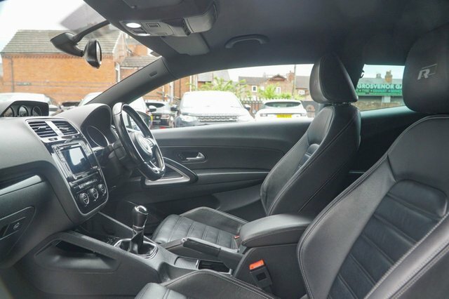 Volkswagen Scirocco 2015 2.0 Tdi Bluemotion Tech R-line Hatchback YT65JKE White #2