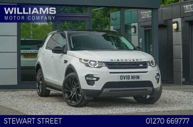 Land Rover Discovery Sport 2018 2.0 Td4 Hse Black Suv 4Wd Eur White