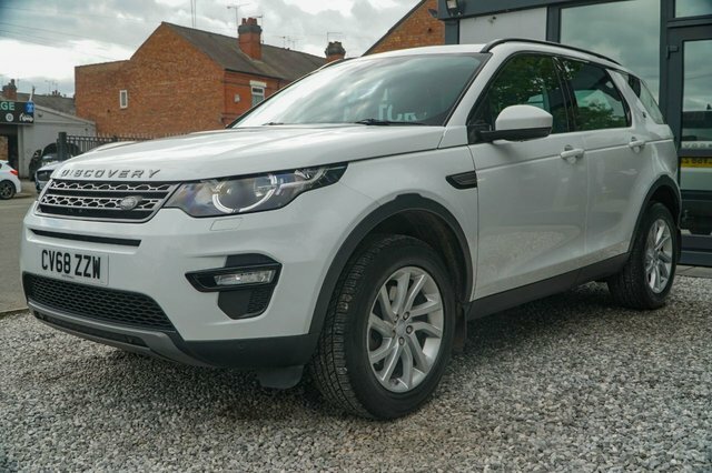 Land Rover Discovery Sport 2018 2.0 Td4 Se Tech Suv 4Wd Euro CV68ZZW White #3