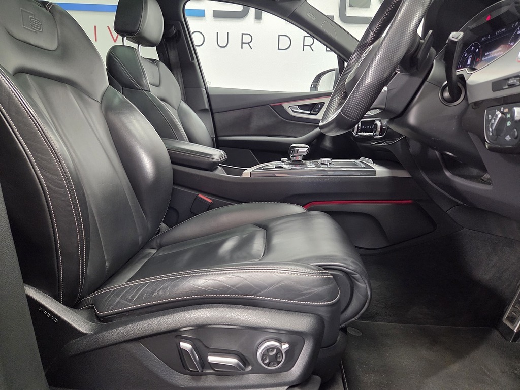 Audi Q7 3.0 Tdi V6 Black Edition Suv Tiptronic KE18EYY Blue #4