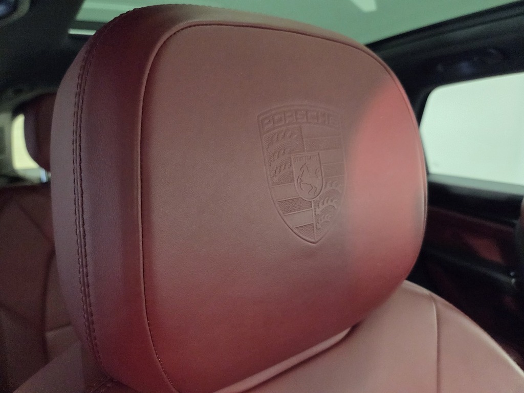 Porsche Cayenne 3.0 V6 E-hybrid 14.1Kwh Suv Plug-in Hyb OV69YPM Black #3