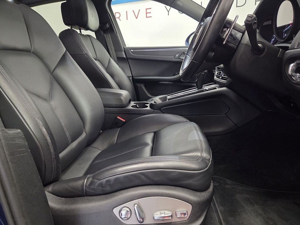 Porsche Macan 2.0T Suv Pdk 4Wd Euro 6 Ss 265 Ps Blue #4
