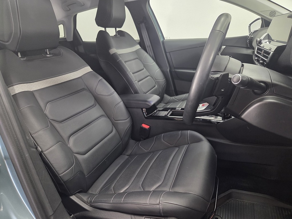 Citroen C4 1.5 Bluehdi Shine Plus Hatchback Eat8 E Blue #2