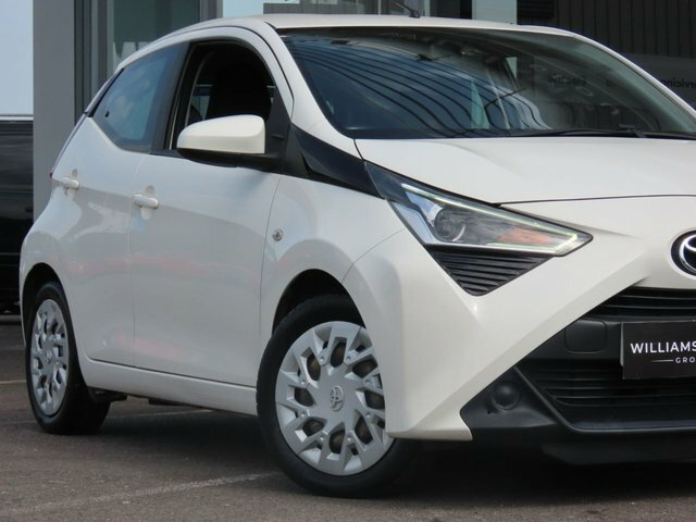 Toyota Aygo 2019 1.0 Vvt-i X-play Hatchback FA19WSE White #4