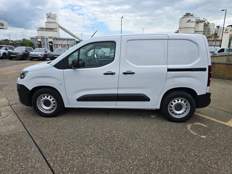 Citroen e-Berlingo 800 50Kwh Enterprise Edition M Swb 7.4Kw WK23TGU White #4