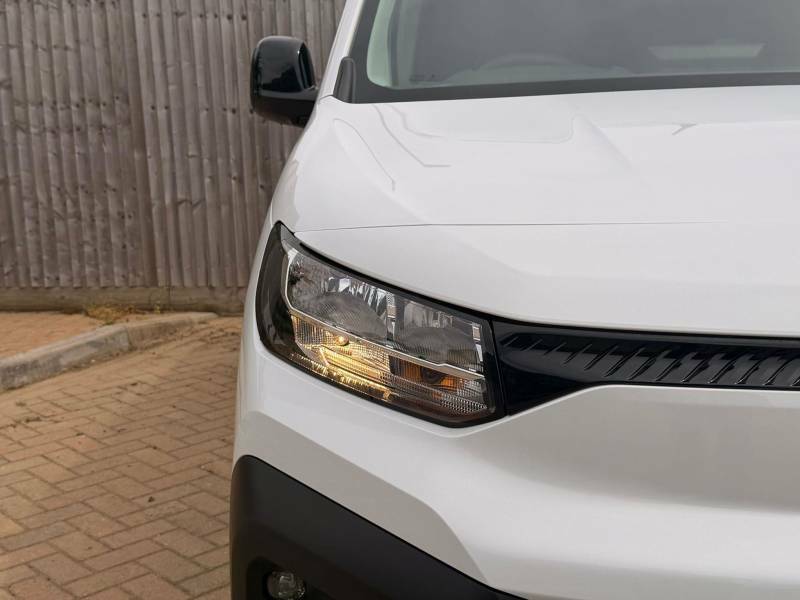 Citroen e-Berlingo 52Kwh Driver M Panel Van Swb 7.4Kw Charg GK25TZO White #4