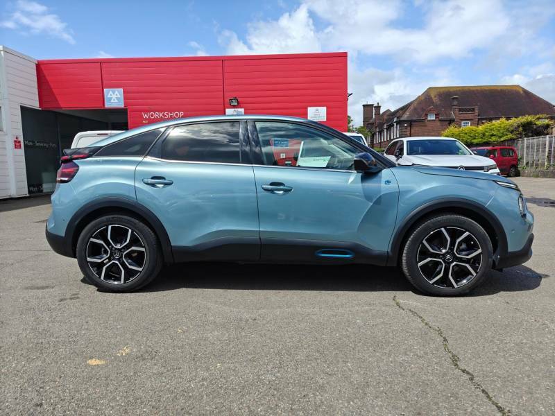 Citroen e-C4 50Kwh Shine Plus 7.4Kw Charger - 2022 LD22WGZ Blue #2