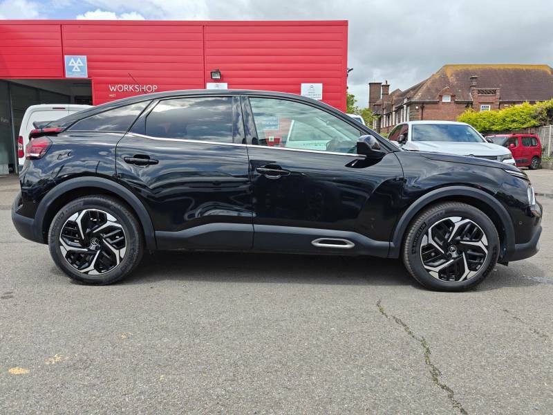 Citroen C4 1.2 Puretech Shine Euro 6 Ss - 2022 71 CY71OAM Black #2
