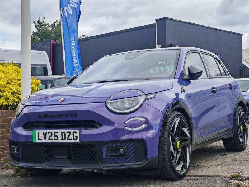 Abarth 600e 54Kwh Scorpionissima - 2025 25 Purple #2
