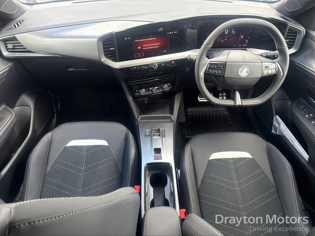 Vauxhall Mokka-e 54Kwh Ultimate Suv FV26BPY White #2