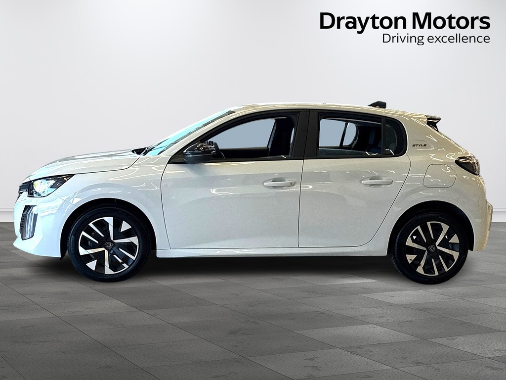 Peugeot 208 1.2 Puretech Style Hatchback White #5