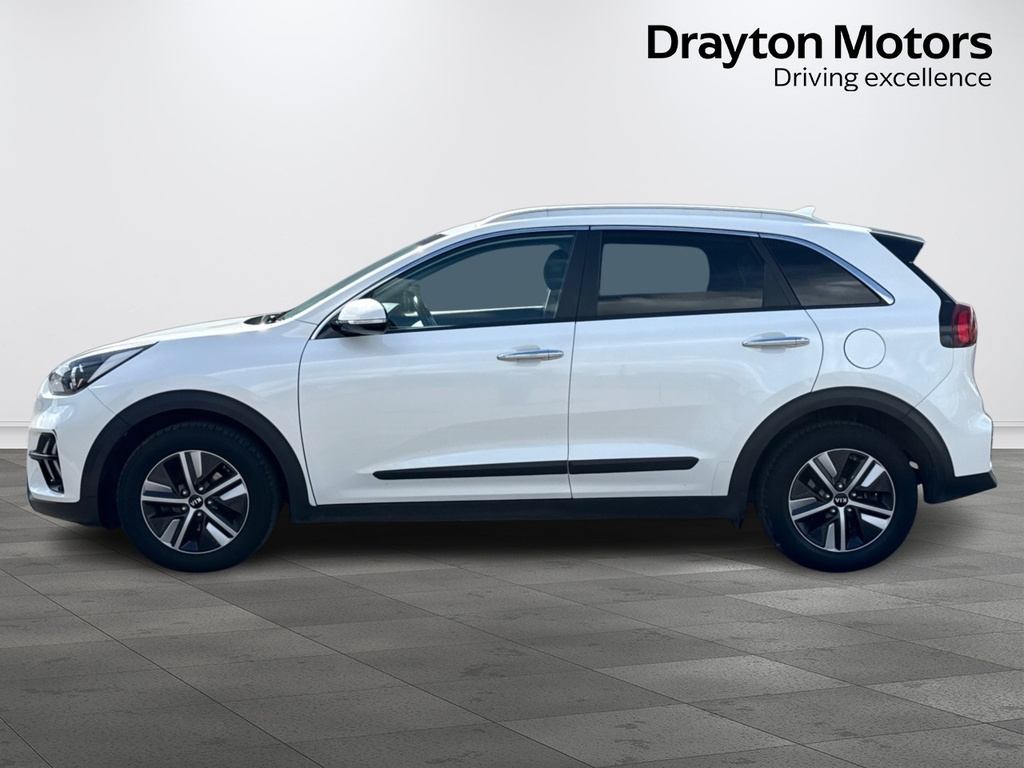 Kia Niro 1.6 Gdi 2 Suv Hybrid Dct FH70CRV White #5