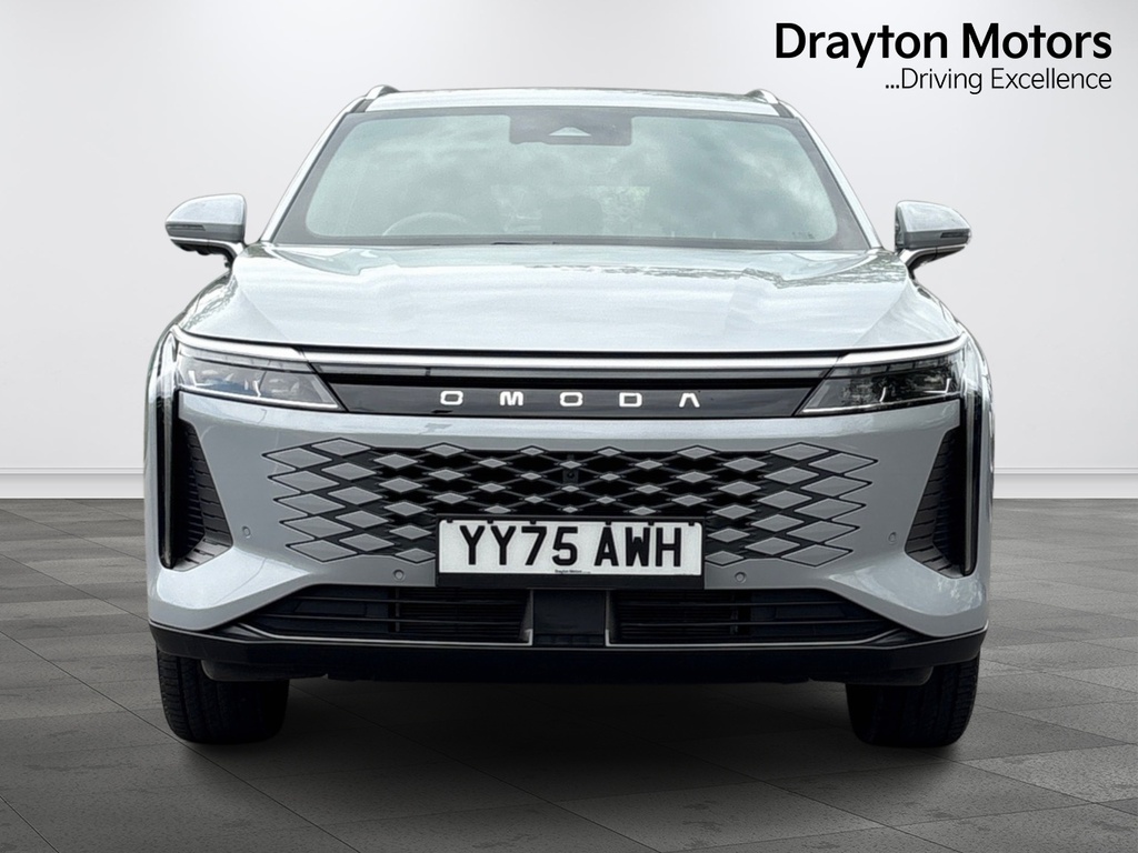Omoda 9 1.5T Shs 34.46Kwh Noble Suv Plug In Hyb Grey #3