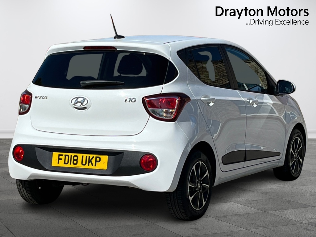 Hyundai I10 1.2 Premium Hatchback FD18UKP White #6