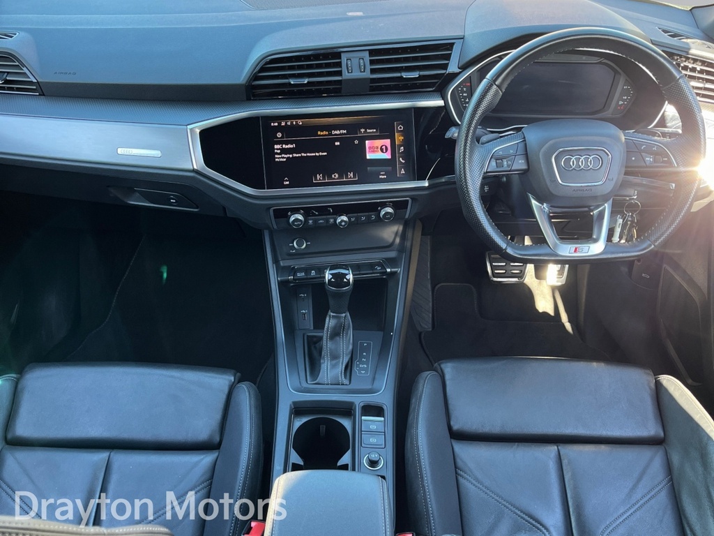 Audi Q3 1.5 Tfsi Cod 35 S Line Suv S Tronic RV70WNY White #2