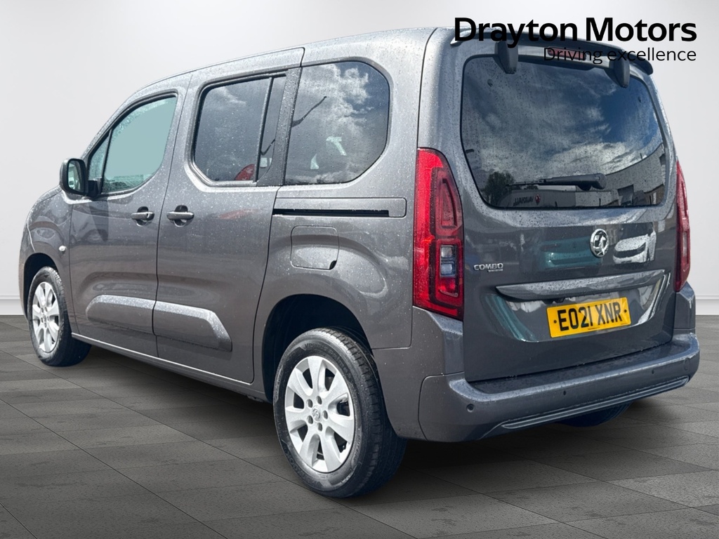 Vauxhall Combo Life 1.5 Turbo D Se Mpv EO21XNR Grey #6