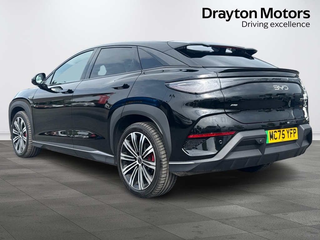 Byd Sealion 7 82.5Kwh Design Suv Awd MC75YFP Black #6